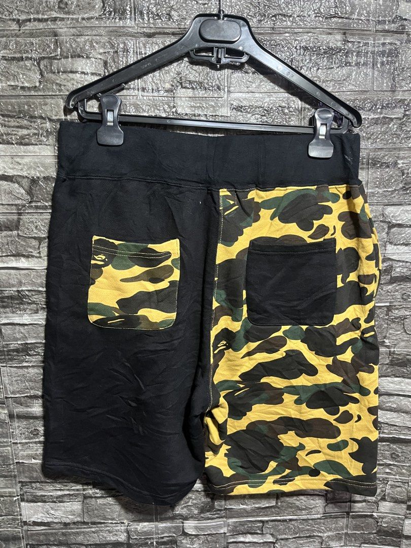 A bathing Ape BAPE 1st Camo Side Shark Sweat Short (Category: Shorts) located in Manila. Submitted by flex_curation (Listing ID 1465850270, Image 3). Description: 32-34W 21L IN VERY GOOD CONDITION BACOOR CAVITE LOC.