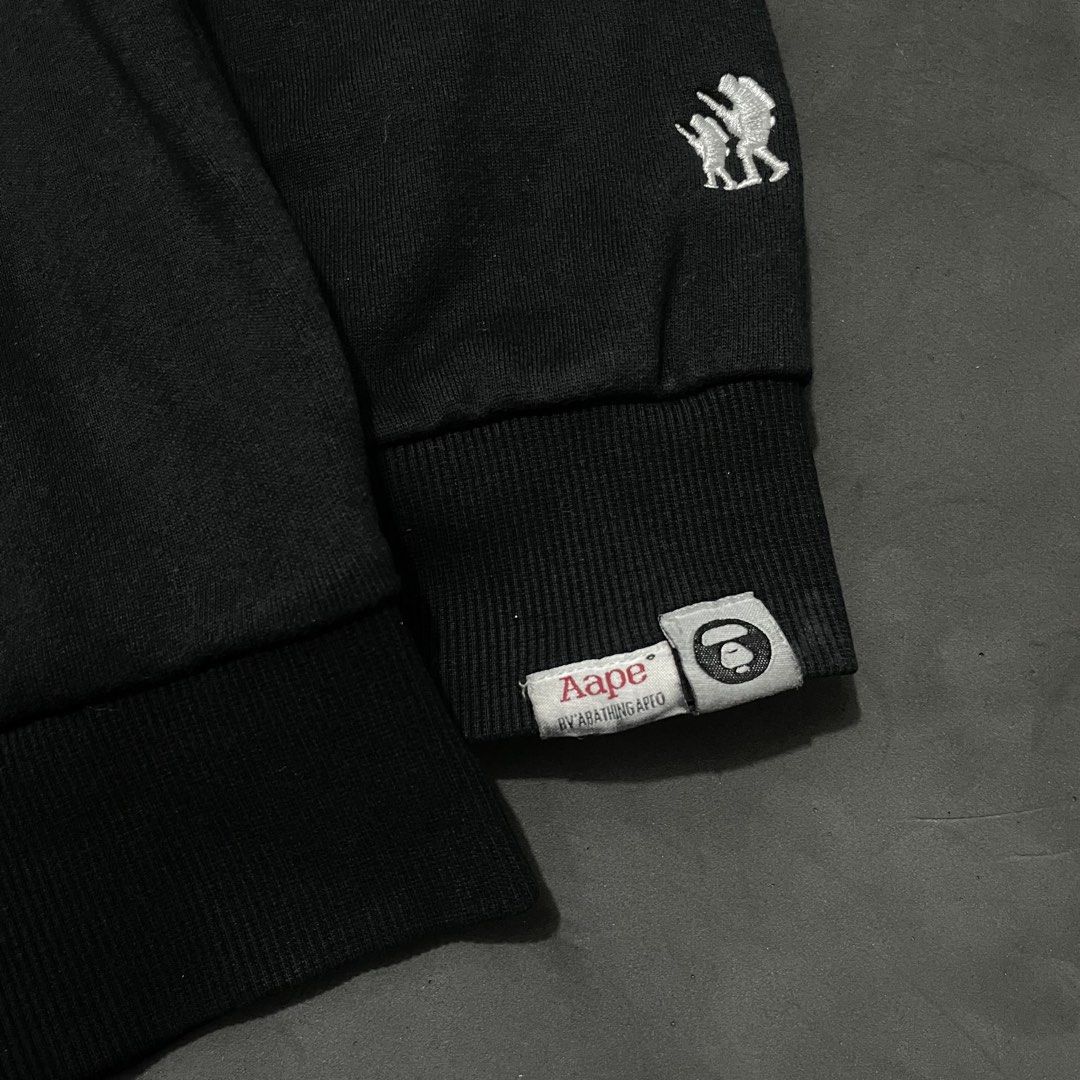 AAPE by A Bathing Ape (Category: Hoodies) located in Manila. Submitted by bloodripsx (Listing ID 1465929217, Image 2). Description: .