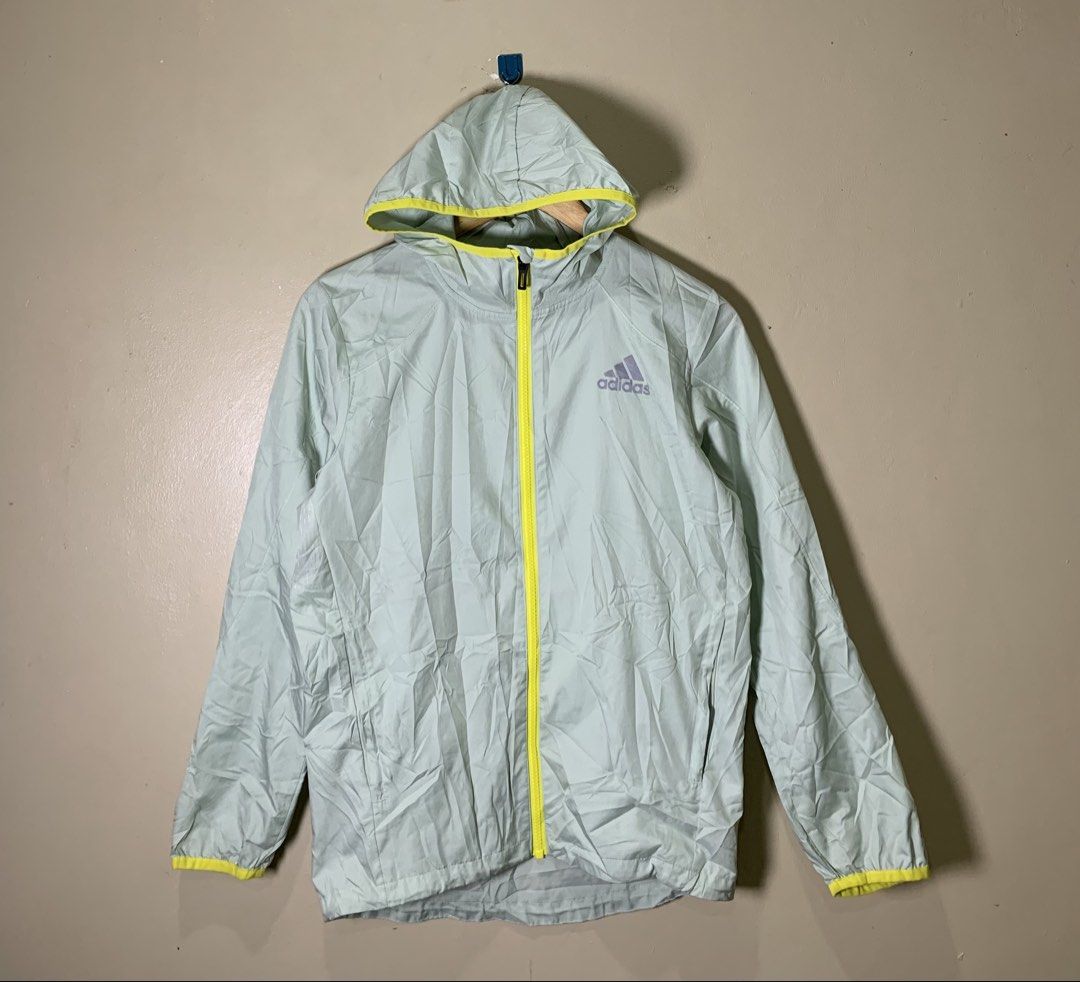 ADIDA* running jacket (Category: Activewear) located in Molave. Submitted by mysticbird_38213e (Listing ID 1465878207, Image 1). Description: Dri fit / Quick dry Reflectorized AS new PACKABLE.