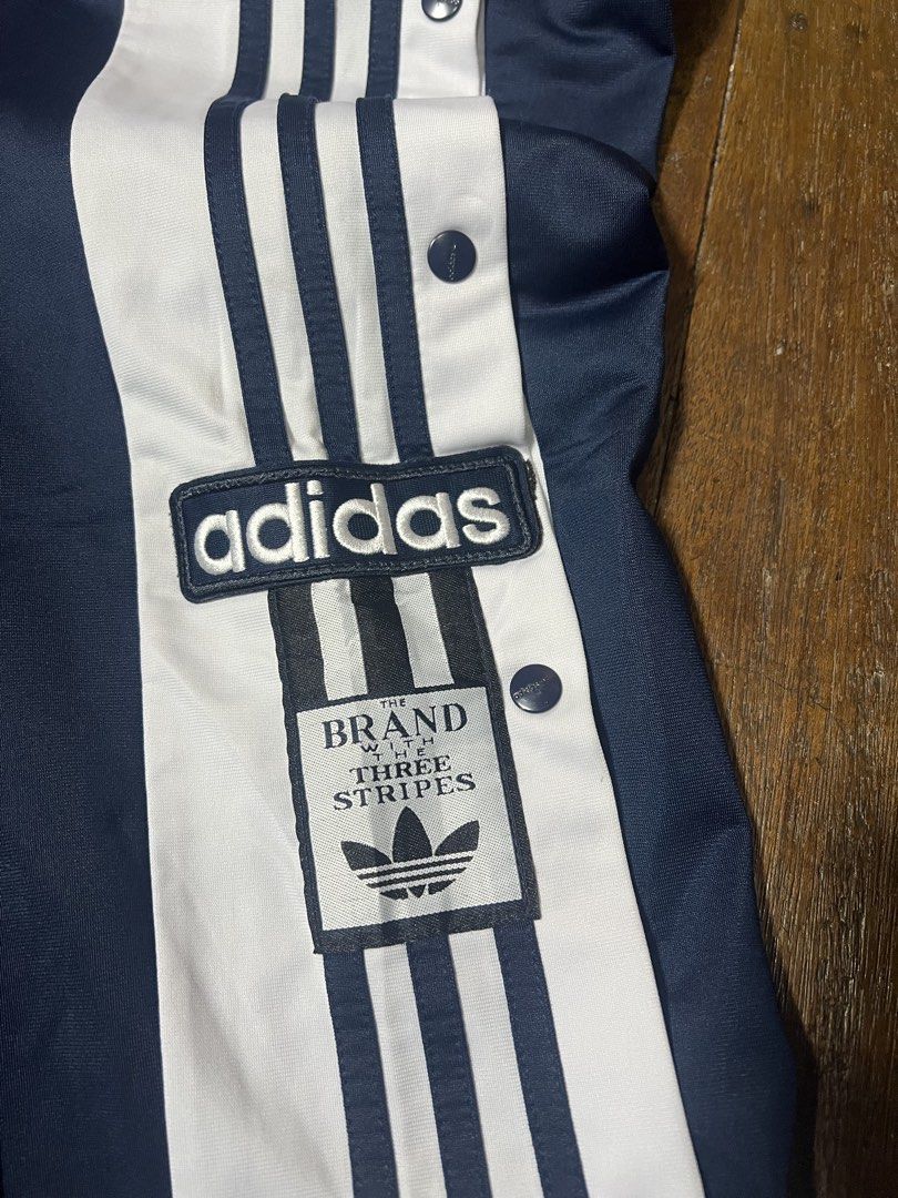 Adidas Adibreak Trackpants (Category: Trousers) located in Baguio. Submitted by kAzuMi41 (Listing ID 1465862429, Image 3). Description: Adidas Adibreak Trackpants Large size .