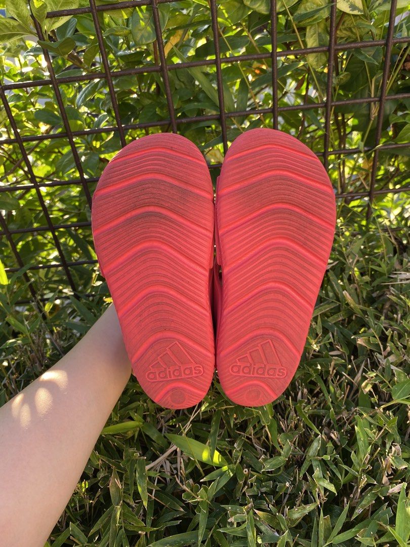Adidas AltaSwim US12 (Category: Babies & Kids Fashion) located in Dagupan City. Submitted by lejgumiran07 (Listing ID 1465849621, Image 3). Description: My daughter’s personal preloved.