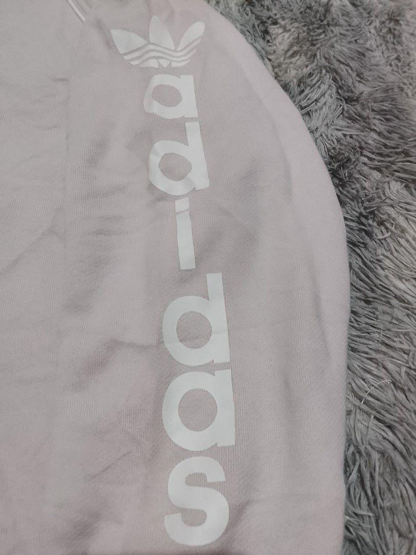 Adidas Boxy Mid Trifoil with SideScript Pullover Hoodie Small (Category: Coats, Jackets and Outerwear) located in Davao. Submitted by thevintagehunterdvo (Listing ID 1465842849, Image 2). Description: Width 23 Length 26 499+144 sf.
