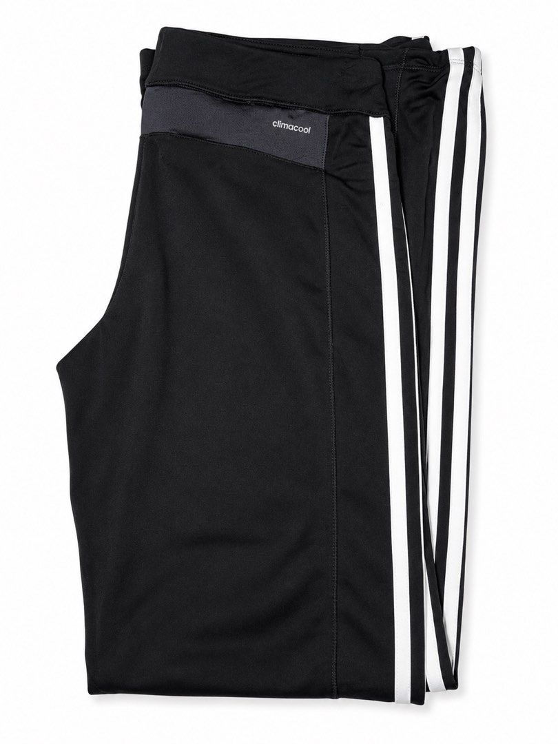 Adidas Climacool Black Sweat Pants (Category: Activewear) located in Angeles City. Submitted by cocomademedo8 (Listing ID 1465899946, Image 1). Description: Wmns size But can fit mens L-XL Rfs: Don’t fit anymore Can deliver around Angeles City Pampanga.