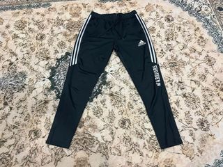 (Category: ) located in . Submitted by gerobok_store (Listing ID 1465943492, Image 1). Description: .