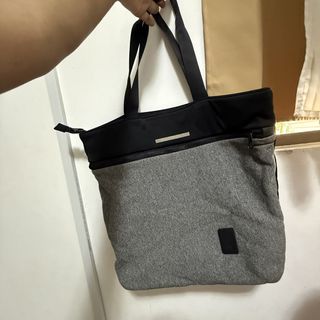 (Category: ) located in . Submitted by shopwithAYU (Listing ID 1465877043, Image 1). Description: .