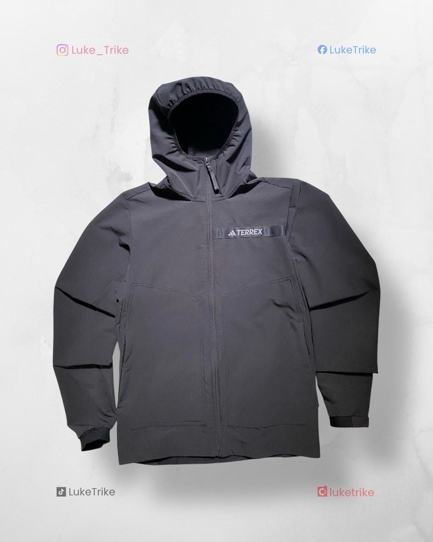 ADIDAS TERREX Multi Soft Shell Jacket Black Sz L (Category: Coats, Jackets and Outerwear) located in Mariveles. Submitted by luketrike (Listing ID 1465814617, Image 1). Description: Details👇 📌Brand- Adidas 🔖Size- L on tag 📌CONDITION- EXCELLENT! 📏Width in INCHES- 19.8 📏Length in INCHES- 27 📏Sleeves Length in INCHES- 26.5 📏Sleeves Width in INCHES- 11 📏Shoulder to shoulder in INCHES- 16.5 Tip: Compare these measurements to your favorite Jac