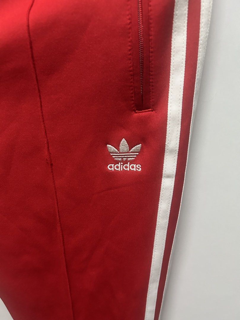 Adidas track oants (Category: Joggers) located in Taytay. Submitted by dariusballesteros (Listing ID 1465826880, Image 2). Description: Ankle zippers Size 30-32w Length 37.