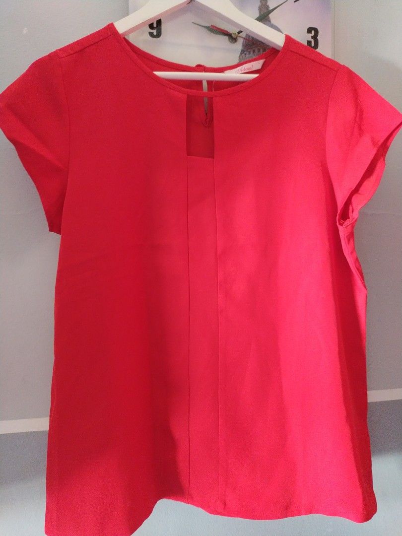 Adore large (Category: Blouses) located in Manila. Submitted by timtam04 (Listing ID 1465820509, Image 1). Description: bought at sm store.
