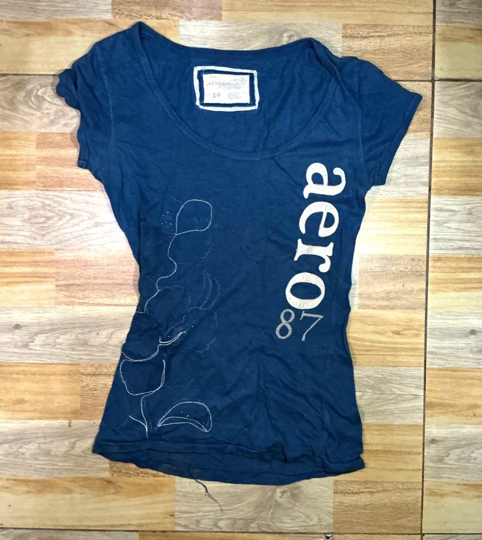 Aeropostale top (Category: Blouses) located in Iloilo. Submitted by xya.xoxo28 (Listing ID 1465770417, Image 1). Description: .
