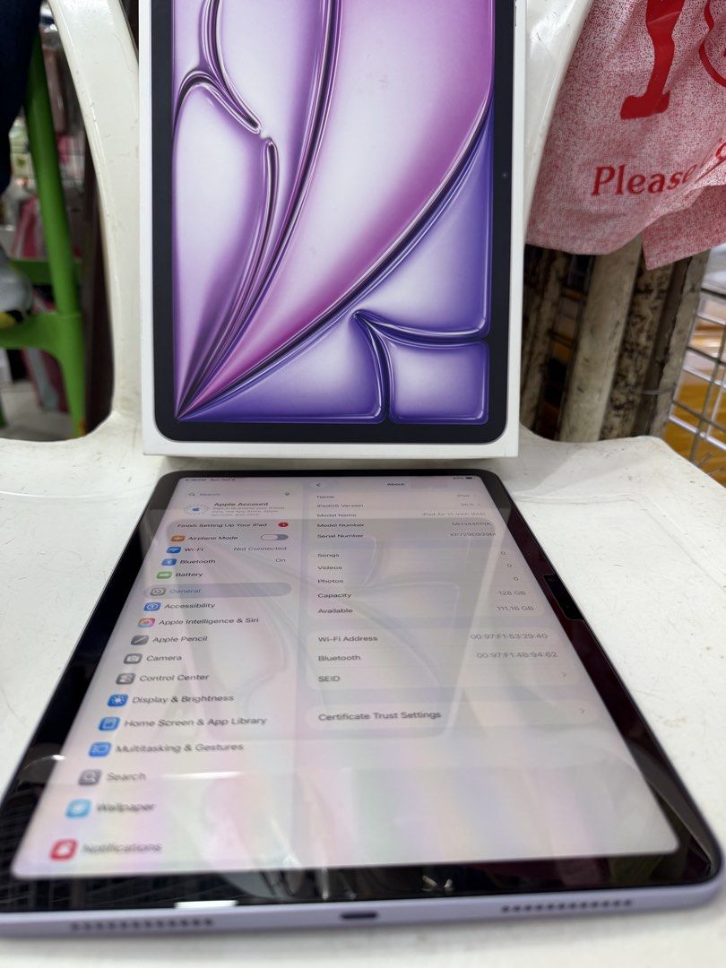 AIR (M4) 128GB COMPLETE WITH BOX SLIGHTLY USE (Category: iPad) located in San Juan City. Submitted by labsonline (Listing ID 1465918766, Image 2). Description: SALE SALE!! IPAD AIR (M4) 128GB WIFI STILL HAVE WARRANTY UNTIL APRIL 2027 💯 ORIGINAL 💯 GOOD CONDITION SLIGHTLY USE(pwde sa maarte) COMES WITH: BOX SAME SERIAL, CHARGER ORIGINAL AND UNIT ITSELF FREEBIES:tempered glass and case.