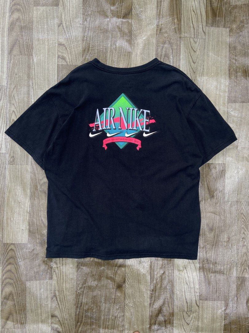 Air Nike Tee (Category: Tshirts & Polo Shirts ) located in Panabo. Submitted by thrifty.red (Listing ID 1465873921, Image 1). Description: width:23 length:28 Excellent Dot stain last pic small.