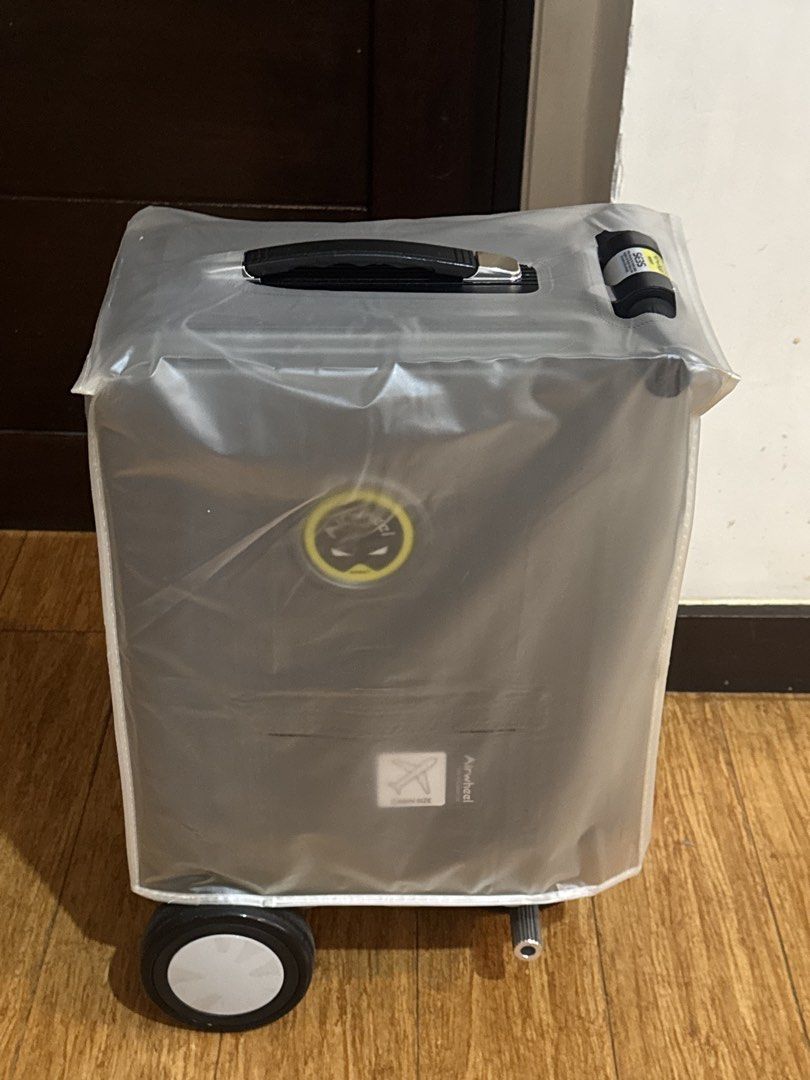 AirWheel SE3S (Category: Luggage) located in Manila. Submitted by iluuuvpotatoes (Listing ID 1465859451, Image 1). Description: Negotiable. Only used once upon buying at the mall. Comes with the waterproof cover, two batteries, charging cord. Performance * Motor power: 250W * Top speed: up to 13 km/h * Range per charge: ~10 km * Max load: 110 kg * Climbing ability: ~6° incline Battery * Capacity: 73.26 Wh lithium-ion (removable) * Voltage: 37V * 
