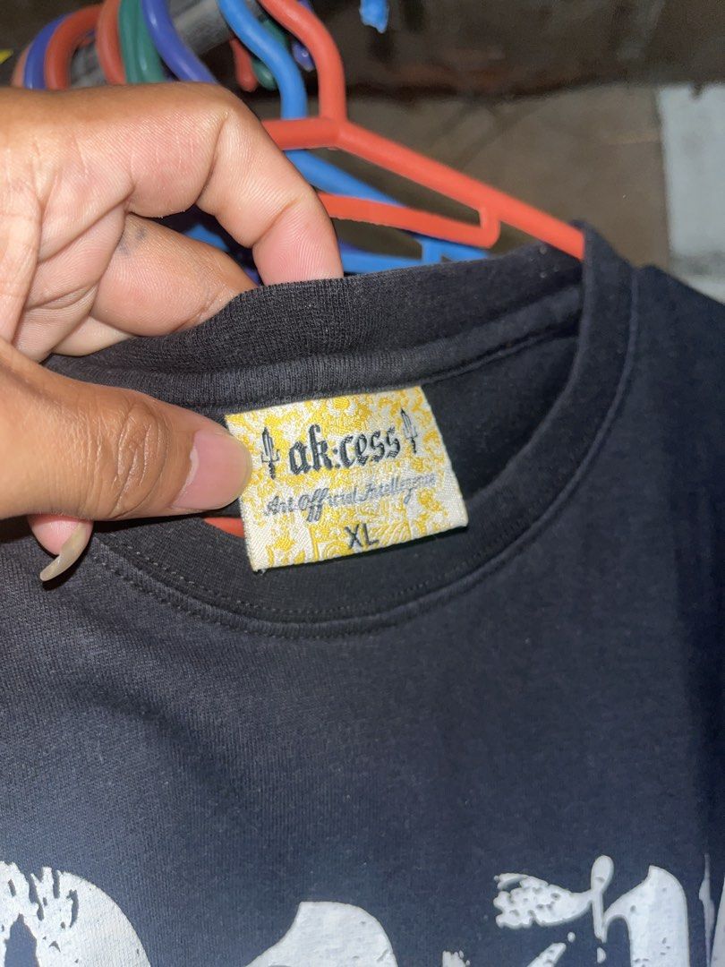 ak.cess (Category: Tshirts & Polo Shirts ) located in Orani. Submitted by jhnrwthrift. (Listing ID 1465926779, Image 3). Description: Ak.cess No issue 22 l 29 .
