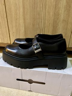 (Category: ) located in . Submitted by ramsthrift (Listing ID 1465834168, Image 1). Description: .