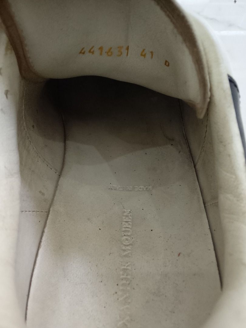 Alexander McQueen (Category: Sneakers) located in Quezon City. Submitted by kema2191 (Listing ID 1465806749, Image 3). Description: Needs wash.