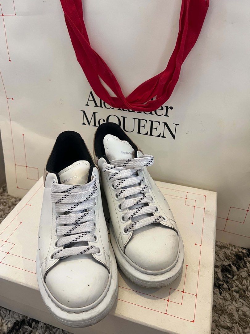 Alexander McQueen Oversized Sneakers (Category: Sneakers & Footwear) located in Calamba. Submitted by itsosido (Listing ID 1465836082, Image 1). Description: I can have it professionally cleaned before dispatch.