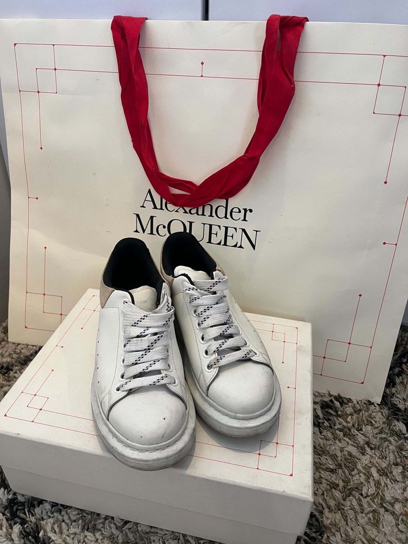 Alexander McQueen Oversized Sneakers (Category: Sneakers & Footwear) located in Calamba. Submitted by itsosido (Listing ID 1465836082, Image 2). Description: I can have it professionally cleaned before dispatch.