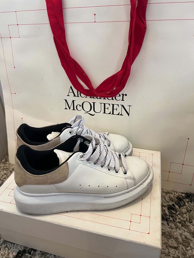 Alexander McQueen Oversized Sneakers (Category: Sneakers & Footwear) located in Calamba. Submitted by itsosido (Listing ID 1465836082, Image 3). Description: I can have it professionally cleaned before dispatch.