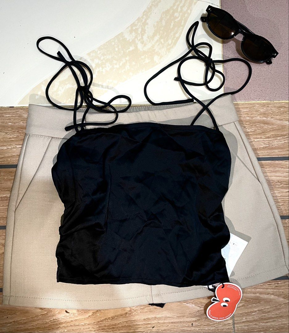 —ALL ITEMS ARE ONHAND|BRANDEW WITH POUCH 💗✨ (Category: Blouses) located in Taguig. Submitted by faye_closet04 (Listing ID 1465870524, Image 2). Description: —ALL ITEMS ARE ONHAND|BRANDEW WITH POUCH 💗✨ ₱146-160 💌 if interested direct message me for fast transaction — strictly no reservation & keep items unless paid — photo may vary due to lighting — no cancellation | no return | no exchange/bogus buyer will beposted.