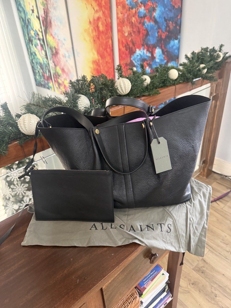All Saints Leather Bag (Category: Luxury Bags & Wallets) located in Tagaytay City. Submitted by prelovedbytmj (Listing ID 1465839197, Image 1). Description: All Saints Leather Bag. Size Large. All leather..