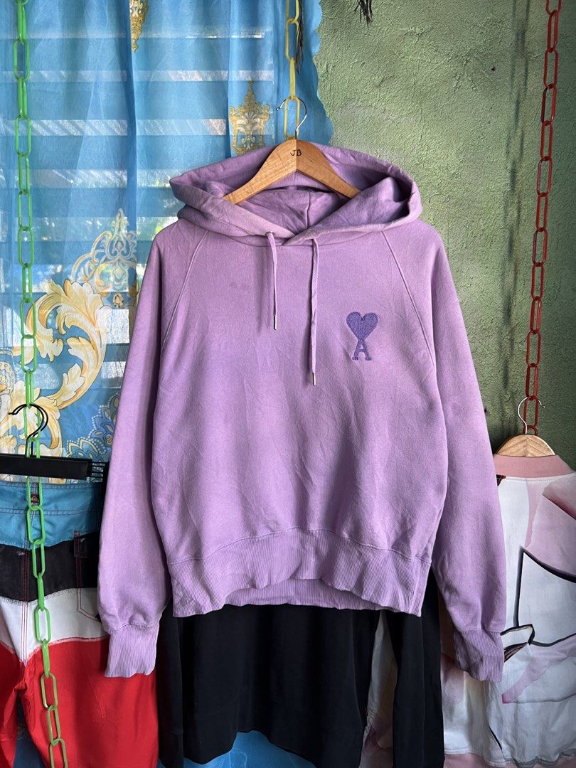 Ami hoodie jacket (Category: Hoodies) located in Balamban. Submitted by jersey033 (Listing ID 1465780825, Image 1). Description: 26/23 dimes Like new condi No issue Needwash .