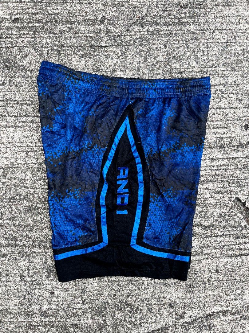 And1 Baller Short (Category: Shorts) located in Talisay. Submitted by reyteliquido (Listing ID 1465873778, Image 1). Description: 2Xl Length 21 Leg opening 15 Excellent condition Color rate 10/10 Issue kunting lints.