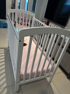 (Category: ) located in . Submitted by eunice.lo (Listing ID 1465819145, Image 1). Description: .