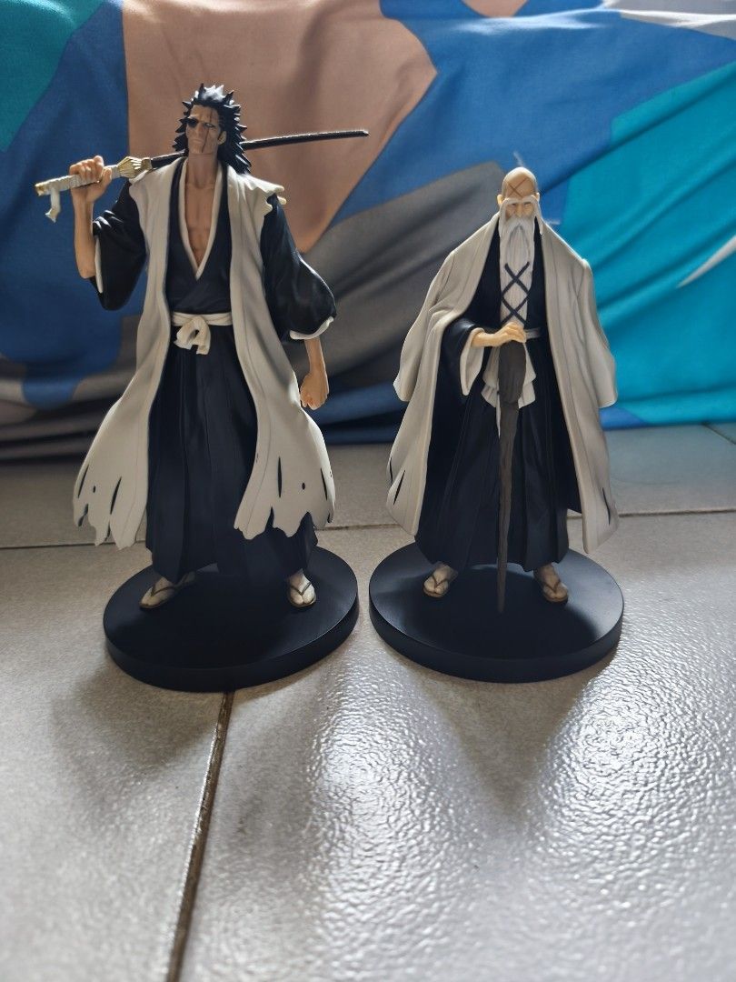 Anime figure fS (Category: Action & Battle Toys) located in Valenzuela. Submitted by lchavz (Listing ID 1465853290, Image 2). Description: for sale figure pili lang mga boss pm sa price and details 👍.