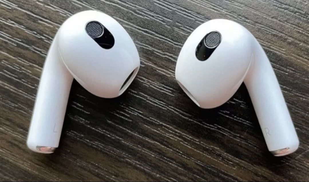 Apple AirPods 3rd Generation with Charging Case (Category: Earphones) located in Makati City. Submitted by lovestooshop (Listing ID 1465915067, Image 2). Description: Authentic Apple AirPods 3rd Gen in white with charging case. Fully working, great battery life, and clean condition, still in box Ready to use!.