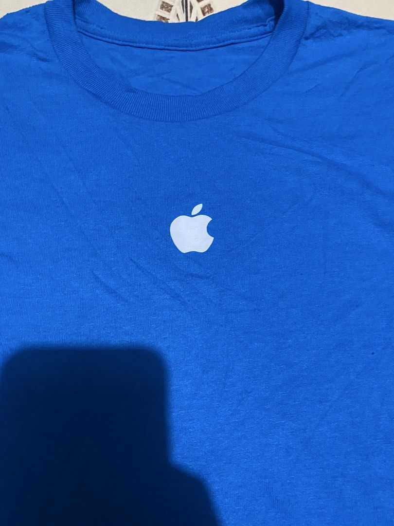 Apple shirt (Category: Tshirts & Polo Shirts ) located in Cebu City. Submitted by hustler_69 (Listing ID 1465862726, Image 2). Description: Apple shirt Fits large to xl 21.5 x 29 dimension Excellent condition Issue cut tag Details are all posted.