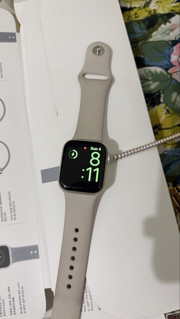 Apple watch SE 2nd gen (Category: Wearables & Smart Watches) located in Bulacan. Submitted by spamsushibake (Listing ID 1465888529, Image 1). Description: Apple Watch 2nd gen SE 40mm GPS 32gb Batt health: 93% Storage: 32gb Original apple charger Original box included Original strap included Minimal scratches dahil sa pagpapalit ng strap rfs: upgrade meet up: robinson malolos/acro guiguinto .