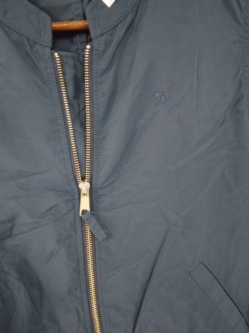 Arnold palmer jacket (Category: Coats, Jackets and Outerwear) located in Quezon City. Submitted by kema2191 (Listing ID 1465808140, Image 2). Description: .