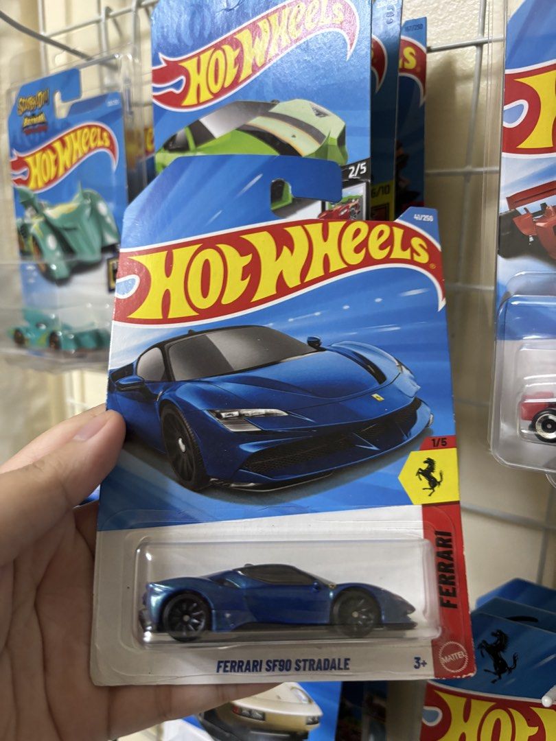 Assorted hotwheels (Category: Vehicle & Diecast Models) located in Manila. Submitted by izmxrga (Listing ID 1465865631, Image 3). Description: pm for price.