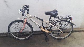 (Category: ) located in . Submitted by ngengseng88 (Listing ID 1465837784, Image 1). Description: .