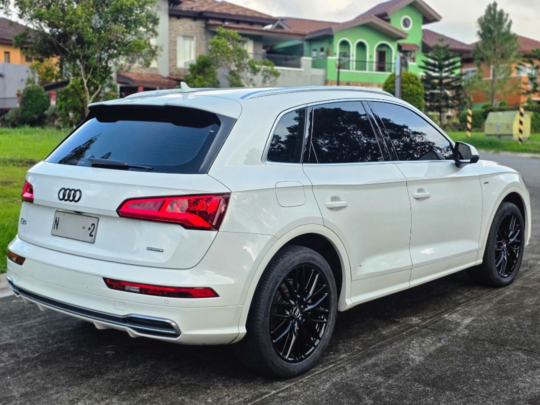 Audi Q5 2.0 TDI S-Line (Category: Used Cars) located in Las Pinas. Submitted by r91cars (Listing ID 1465861811, Image 3). Description: 2019 Audi Q5 2.0 TDI Local PGA S-Line Top of the line 2.0L TDI Diesel Engine Automatic Transmission 60K ODO Well Maintained No issues - Air Suspension - Virtual Cockpit - Bang & Olufsen Speaker - 20" Wheels - Sports kit Asking 1.2M Negotiable Open for trade Viewing: Amore at Portofino near Evia Mall Daang Hari and