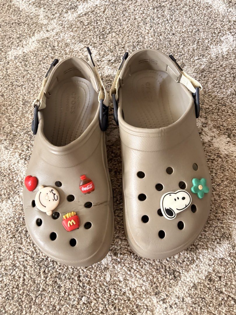 Auth Preloved Crocs Adult (Category: Slippers & Slides) located in Paranaque City. Submitted by silentstone.dolphin (Listing ID 1465823813, Image 1). Description: Size M7 / W 9.. Super Nice in Actual😍.