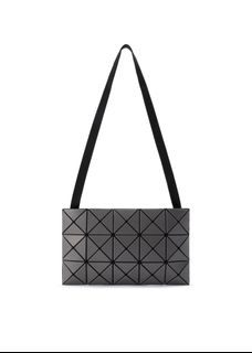 (Category: ) located in . Submitted by tmyshop21 (Listing ID 1465787270, Image 1). Description: .
