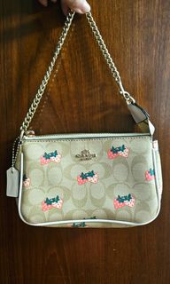 (Category: ) located in . Submitted by jollythrift (Listing ID 1465894999, Image 1). Description: .
