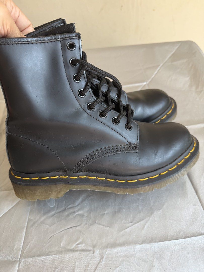 AUTHENTIC Dr. Martens 1460 Smooth Leather Lace Up Boots (Category: Boots) located in Cagayan de Oro. Submitted by baglady19 (Listing ID 1465858835, Image 2). Description: ‼️THIS IS AUTHENTIC, store bought and NOT A THRIFT FIND ‼️ • Doc Martens 1460 Smooth Leather Lace up Boots • color Black • Size 6 Women’s • Rarely used, GOOD AS NEW • Retails for $180 (₱ 11,124) • Selling for ₱8,000 • No issues • Box not included • 100% AUTHENTIC, purchased in t