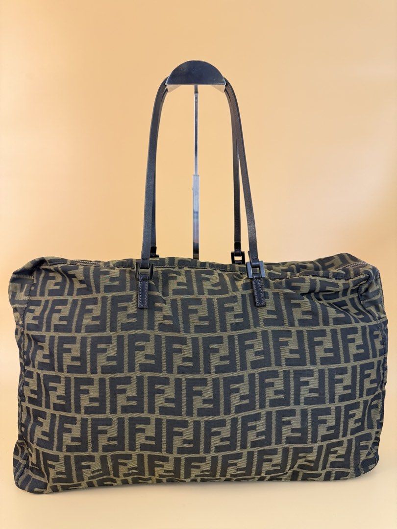 Authentic Fendi tote (Category: Luxury Bags & Wallets) located in Subic. Submitted by zheltolentino83 (Listing ID 1465897279, Image 1). Description: All items Guaranteed AUTHENTIC MODEOF PAYMENT BDO, bpi. Gcash Auto PASS SA BARAT/ low baller LBC COURIER we use always. .