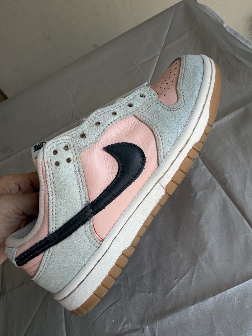 AUTHENTIC Nike Dunk Low Glacier Blue Arctic Orange (Category: Sneakers) located in Cagayan de Oro. Submitted by baglady19 (Listing ID 1465859660, Image 2). Description: ‼️THIS IS AUTHENTIC, store bought and NOT A THRIFT FIND ‼️ • Nike Low Dunk Glacier Blue Arctic Orange • Glacier Blue/Arctic Orange/Pale Ivory/Off Noir • Size 6 Women’s • Retails $125 (₱7,725) • Selling for ₱2,000 • Tongue has discoloration after it was washed not sure if it can be