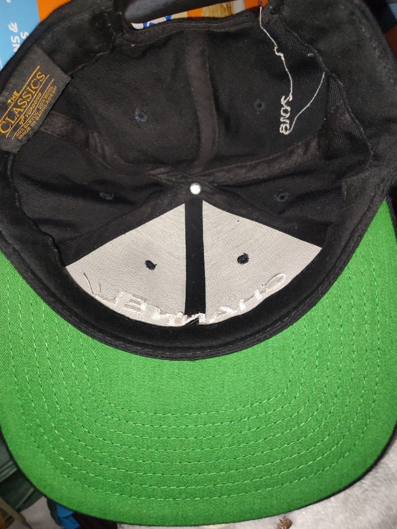AUTHENTIC SSUR CHANNEL ZERO SNAPBACK CAP (Category: Caps & Hats) located in General Trias. Submitted by chibichyyy19 (Listing ID 1465814578, Image 3). Description: Imported directly from the USA. Never been used, only displayed on a shelf. - PAYO ONLY (Pay As You Order/Payment first) - MOP: gcash, gotyme, bank transfer - MOD: sdd (lalamove) ggx and j&t, shipping fee will be shouldered by the buyer. - LOC: Cavite Feel free to send a message 💌.