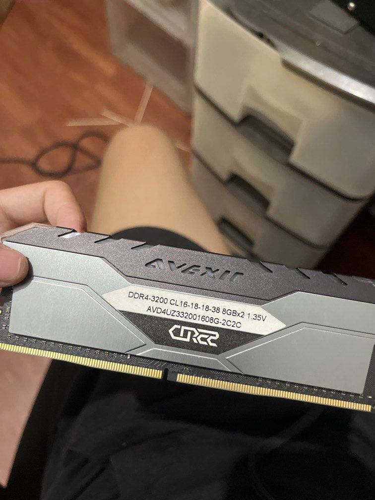 Avexir 8GB DDR4 (Category: Computer Parts) located in Mabalacat. Submitted by g.raz (Listing ID 1465798322, Image 2). Description: available 2 pcs rush rush rush rfs: di compatible sa isang pc via JNT Delivery strictly payment first .