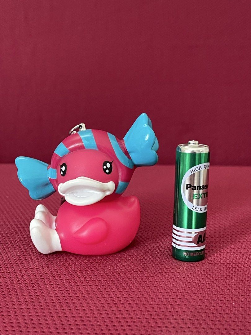 B duck candy keychain (Category: Plushies & Soft Toys) located in Manila. Submitted by dstrangerthings (Listing ID 1465916111, Image 2). Description: .
