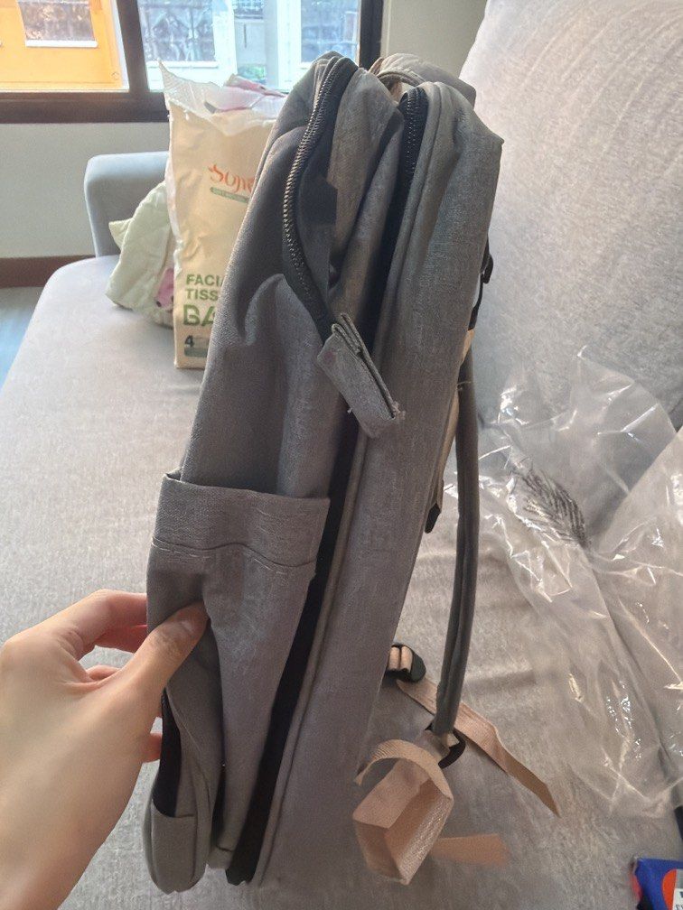 Backpack (Category: Backpacks) located in Singapore. Submitted by waitformeok (Listing ID 1465838526, Image 3). Description: Moving house clearance sale Brand new backpack $5 Mailing or self collection .