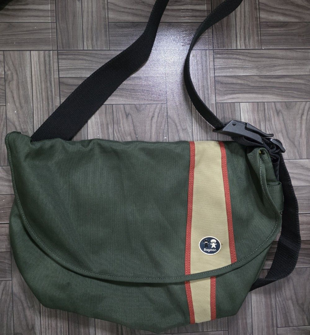 Bagman Shoulder Messenger Bag (Category: Sling Bags) located in Quezon City. Submitted by thriftstershop (Listing ID 1465905313, Image 1). Description: Brand: Bagman Condition: Excellent Meet up: Trinoma or LRT 2 Anonas Shipping: LBC - Weekdays J&T - Weekends.