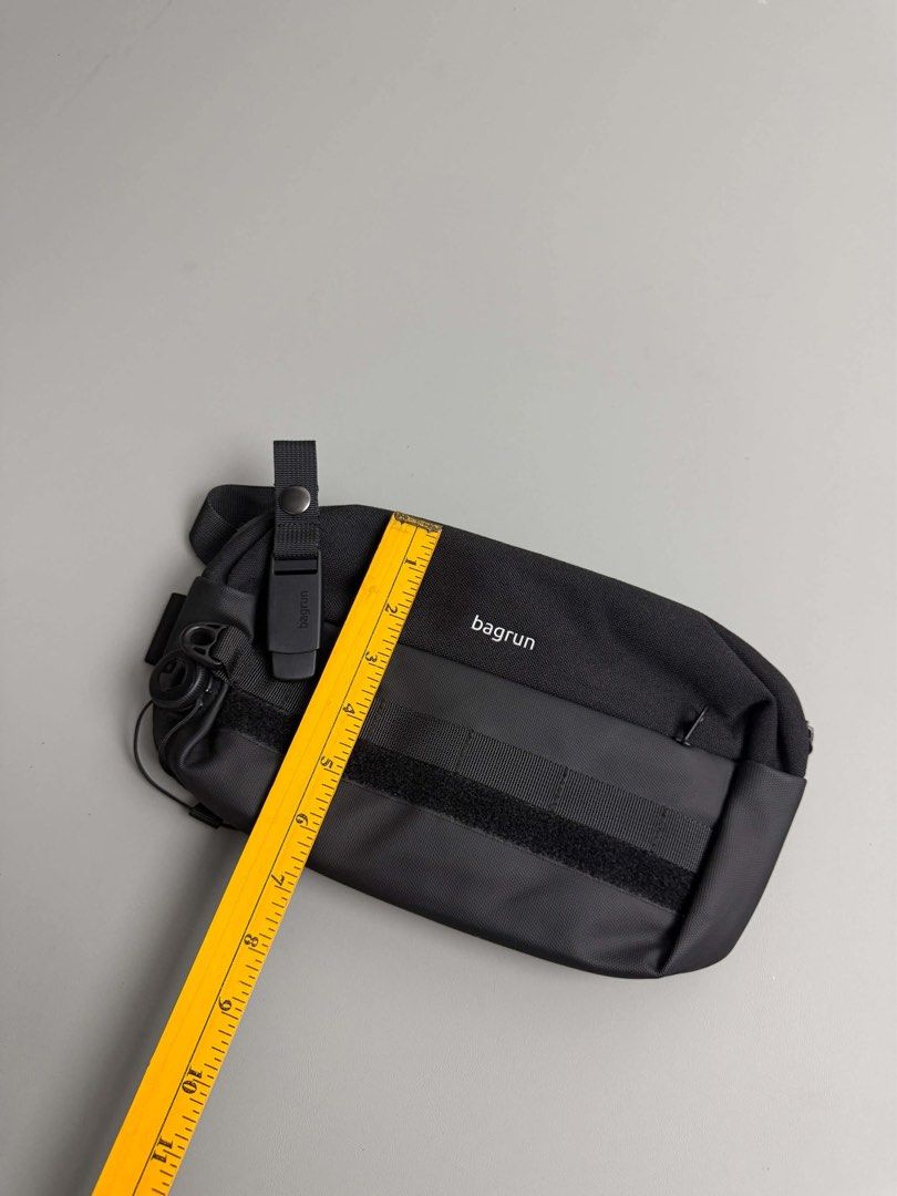 BAGRUN (Category: Sling Bags) located in Guagua. Submitted by sweetboyy (Listing ID 1465769116, Image 3). Description: BAGRUN EDC URBAN CACHE CHEST SLING BAG MISSING SLING.