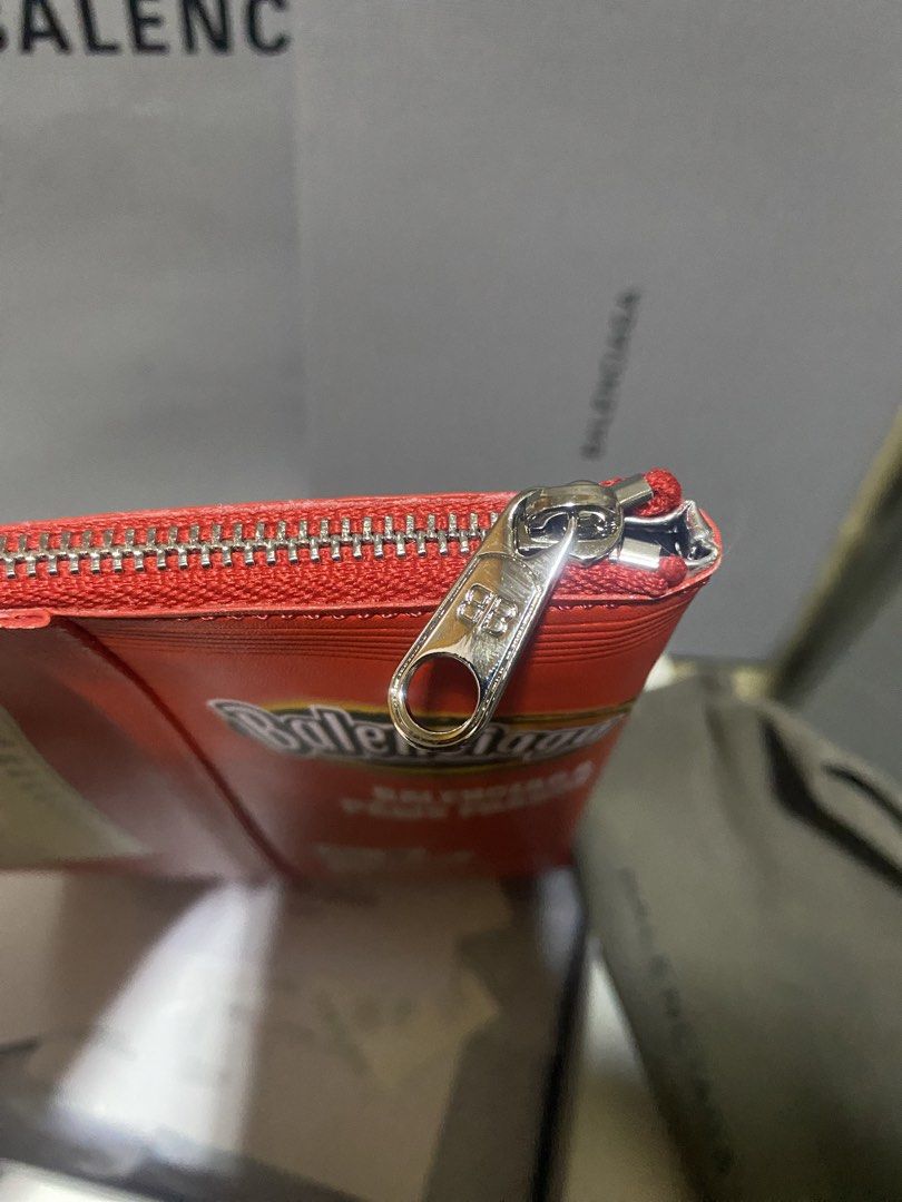 Balenciaga Chili Chips Pouch Bag (Category: Luxury Bags & Wallets) located in Manila. Submitted by itachi1997 (Listing ID 1465869029, Image 3). Description: Complete Box Papers Dust Bag & paper Bag.