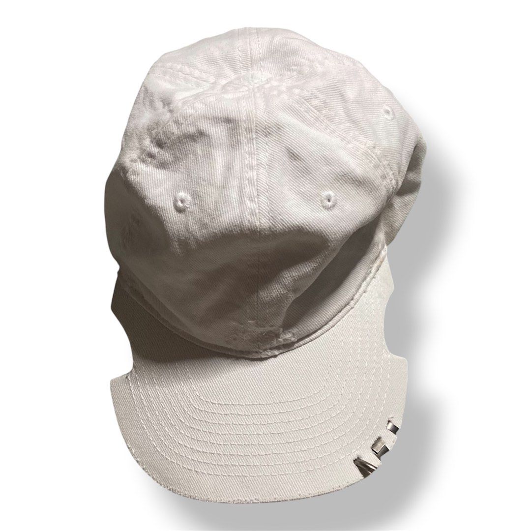 BALENCIAGA PIERCING DISTRESSED LOGO BALL CAP (Category: Luxury Accessories) located in Iloilo. Submitted by wornworthyph (Listing ID 1465908675, Image 1). Description: ONE SIZE FITS ALL EXCELLENT CONDITION COLOR RATE - 9 / 10 COMPLETE TAGS NO ISSUE ₱ 580 + SHIPPING FEE 📍ILOILO 🧾 GCASH ( PAYMENT FIRST ) 🚚 J&T COURIER..