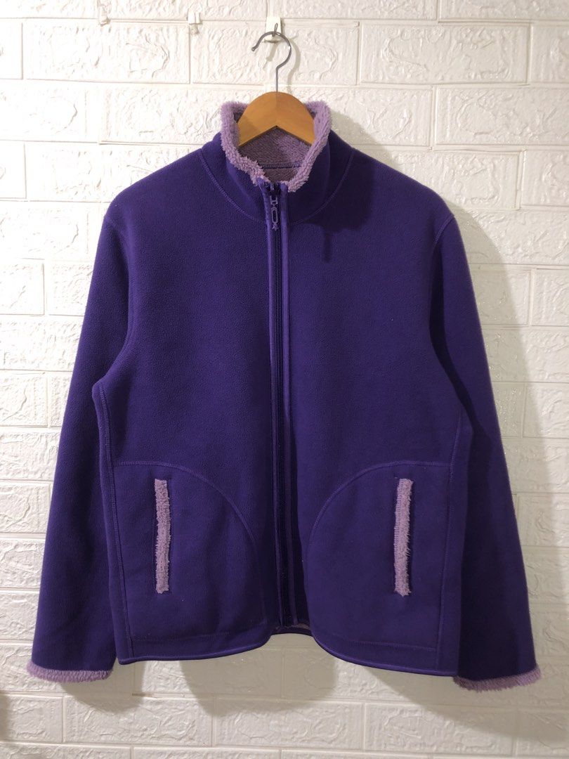 Baleno Reversible Jacket (Category: Coats, Jackets and Outerwear) located in Puerto Princesa. Submitted by vanjagmis (Listing ID 1465846230, Image 3). Description: Baleno Reversible Jacket ♻️SIZE: Medium/Large ♻️DIMENSION: 22 x 26.5 ♻️CONDITION: Excellent ♻️ISSUE: None 💸MINE: 200 Only🏷️ 🚨No return and exchange. 🚨Check all the details and pics before purchasing the item. 🚨Color may vary due to lighting. 🚨Manage your expectations since all it